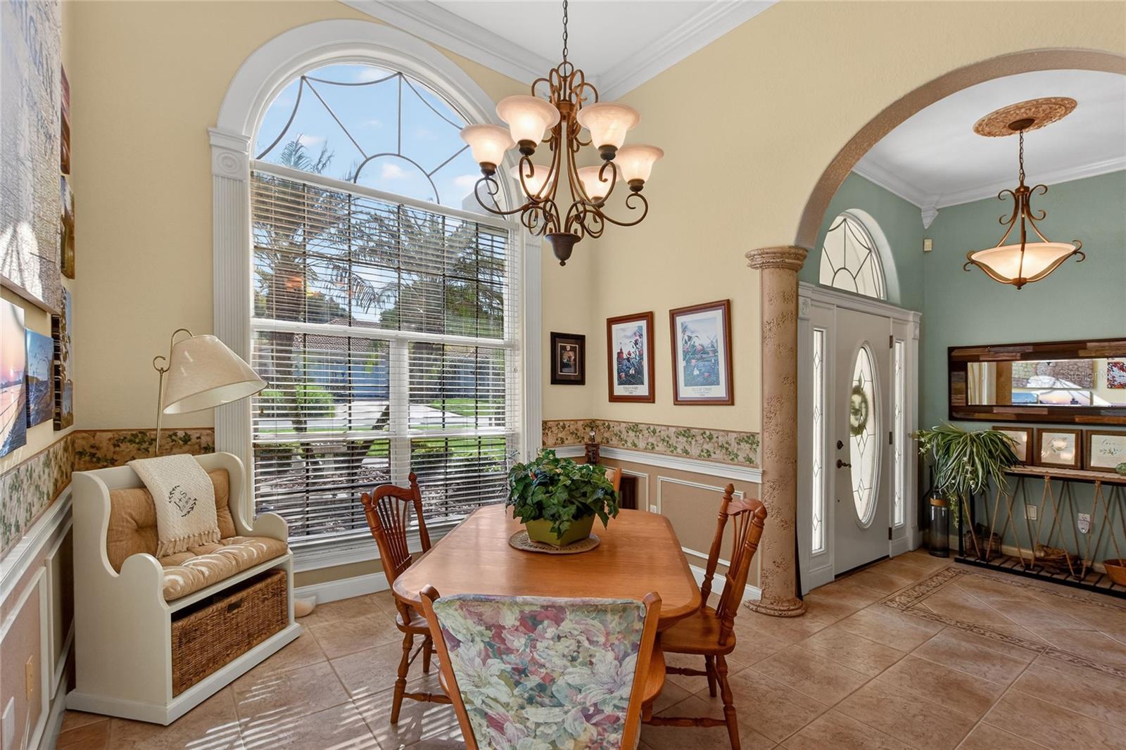 Image 8 of 61 For 212 Golf Aire Boulevard