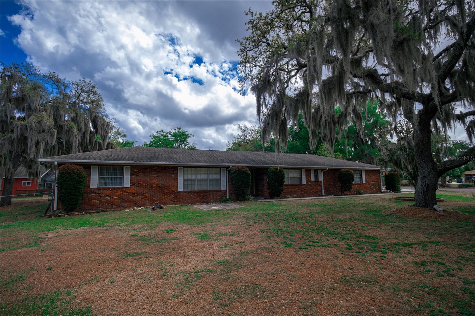 Image 10 of 43 For 3618 Royal Court N