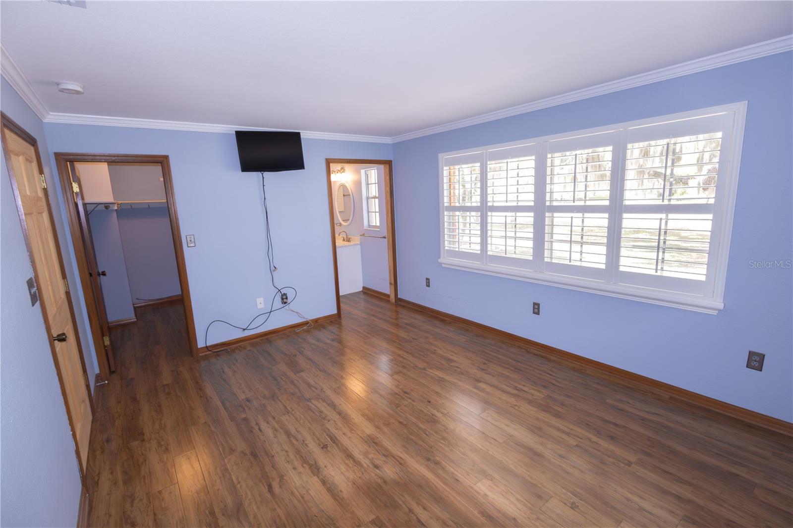 Image 18 of 43 For 3618 Royal Court N