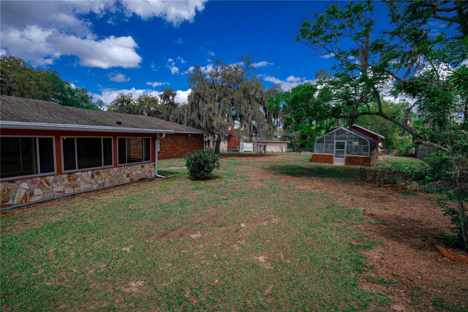 Image 36 of 43 For 3618 Royal Court N