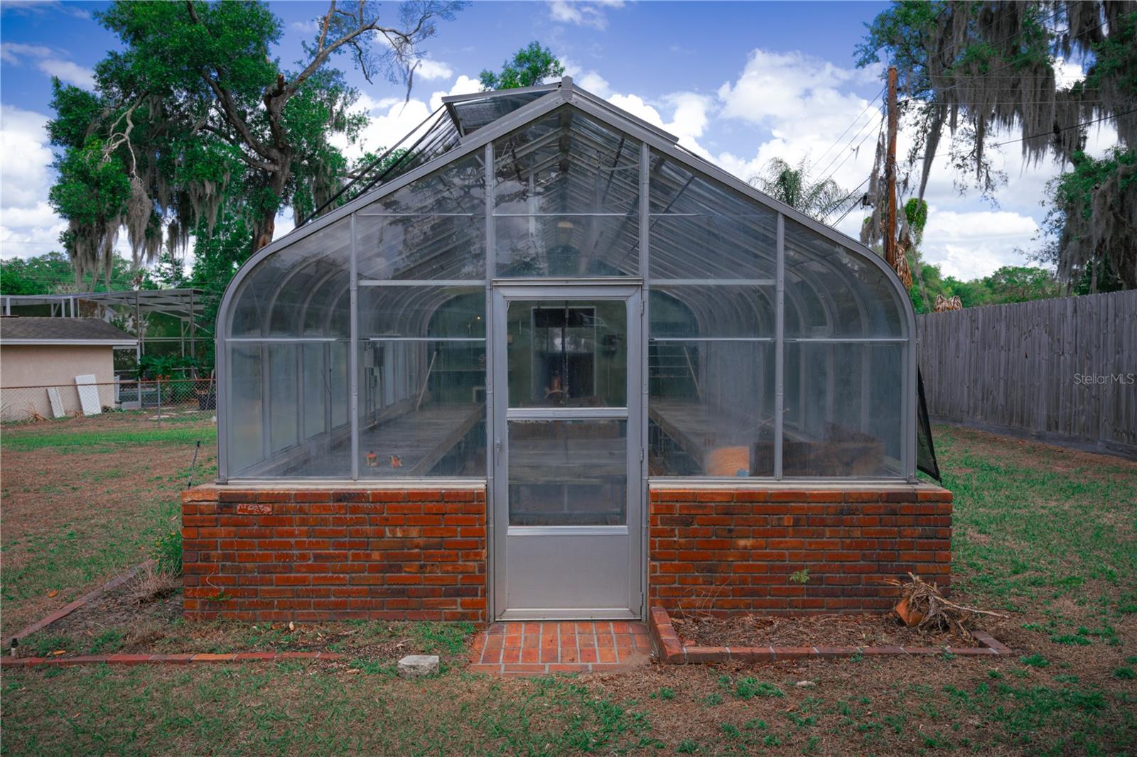 Image 37 of 43 For 3618 Royal Court N