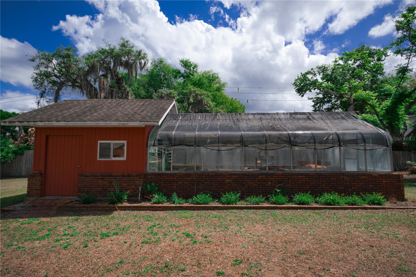 Image 38 of 43 For 3618 Royal Court N