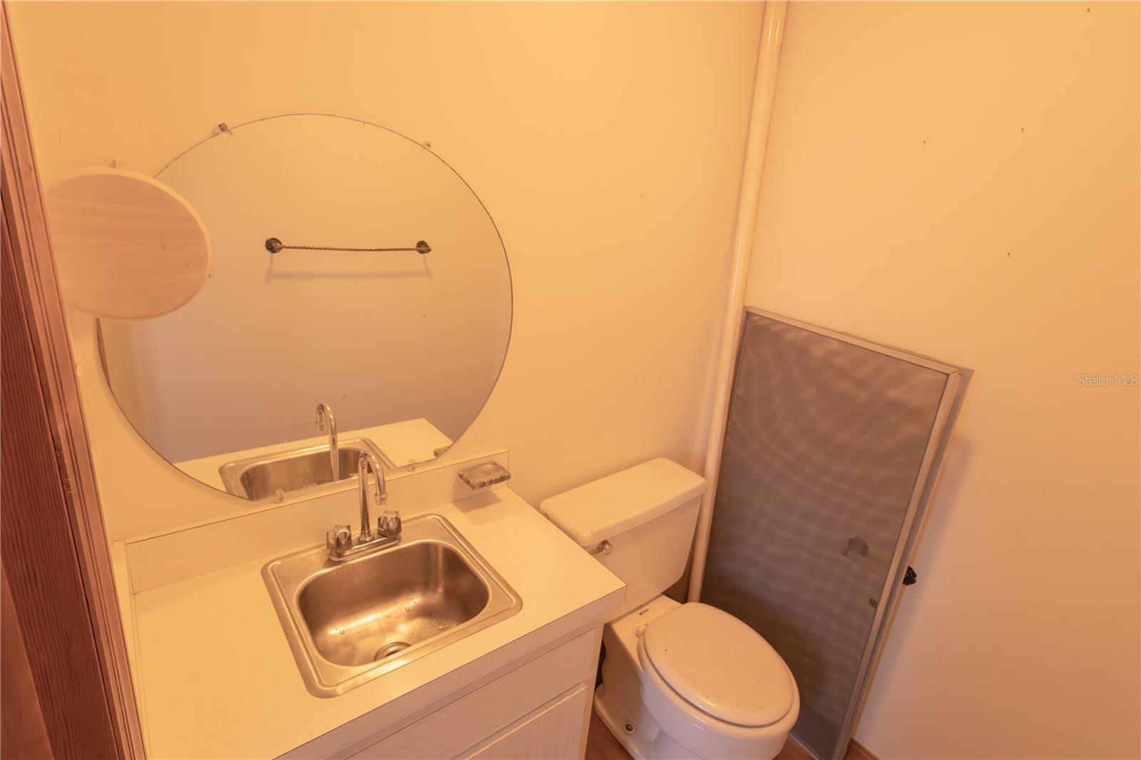 Image 41 of 43 For 3618 Royal Court N