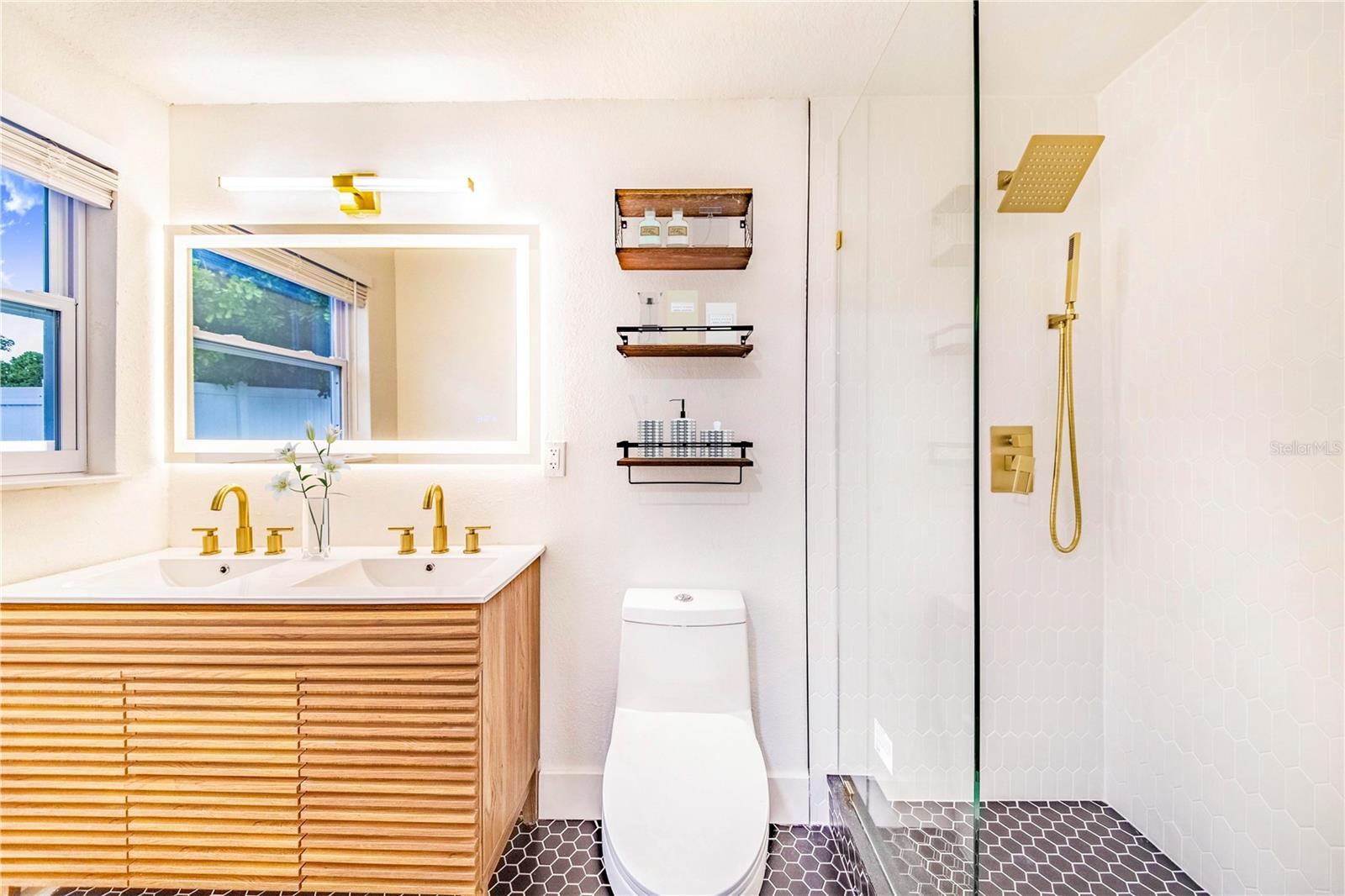 Image 28 of 36 For 3104 Ash Court