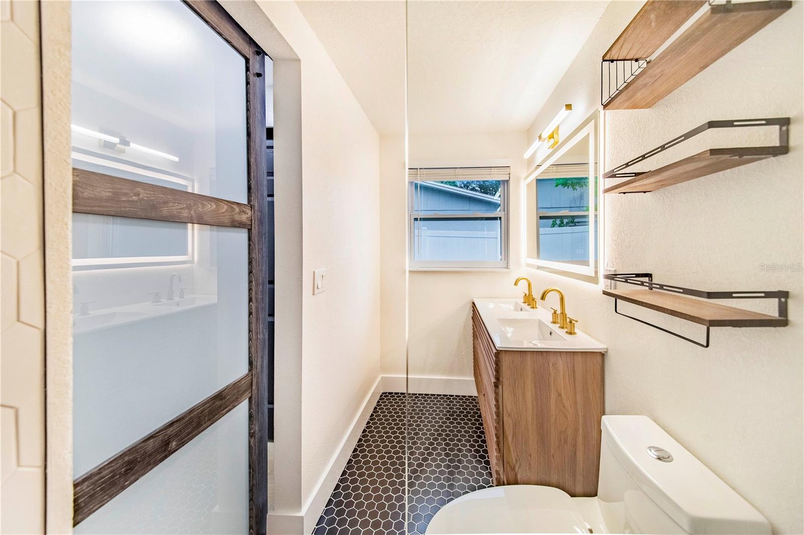 Image 29 of 36 For 3104 Ash Court