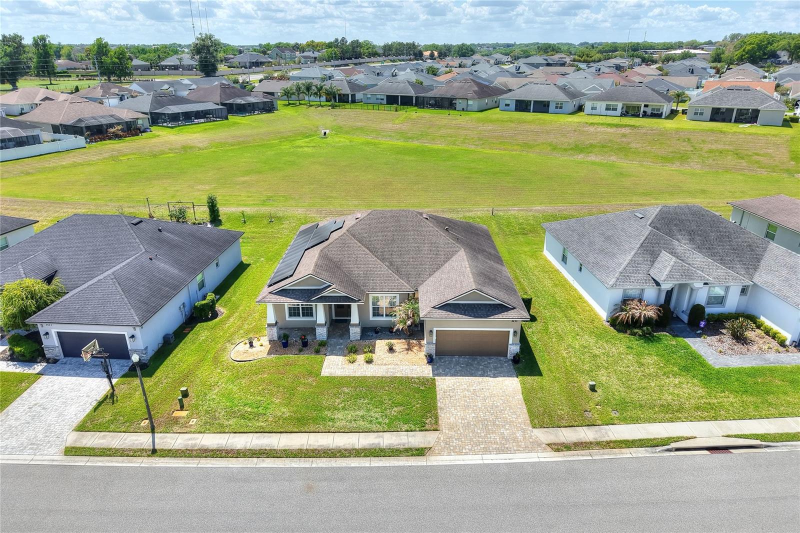 Image 42 of 51 For 3171 Pearly Drive