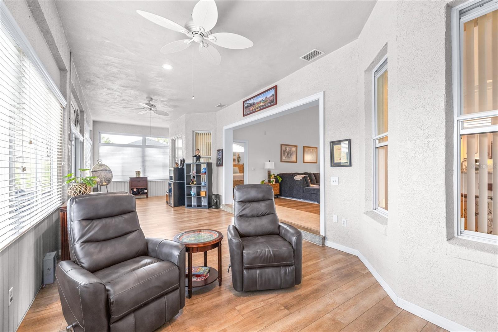 Image 14 of 36 For 6546 Bendelow Drive