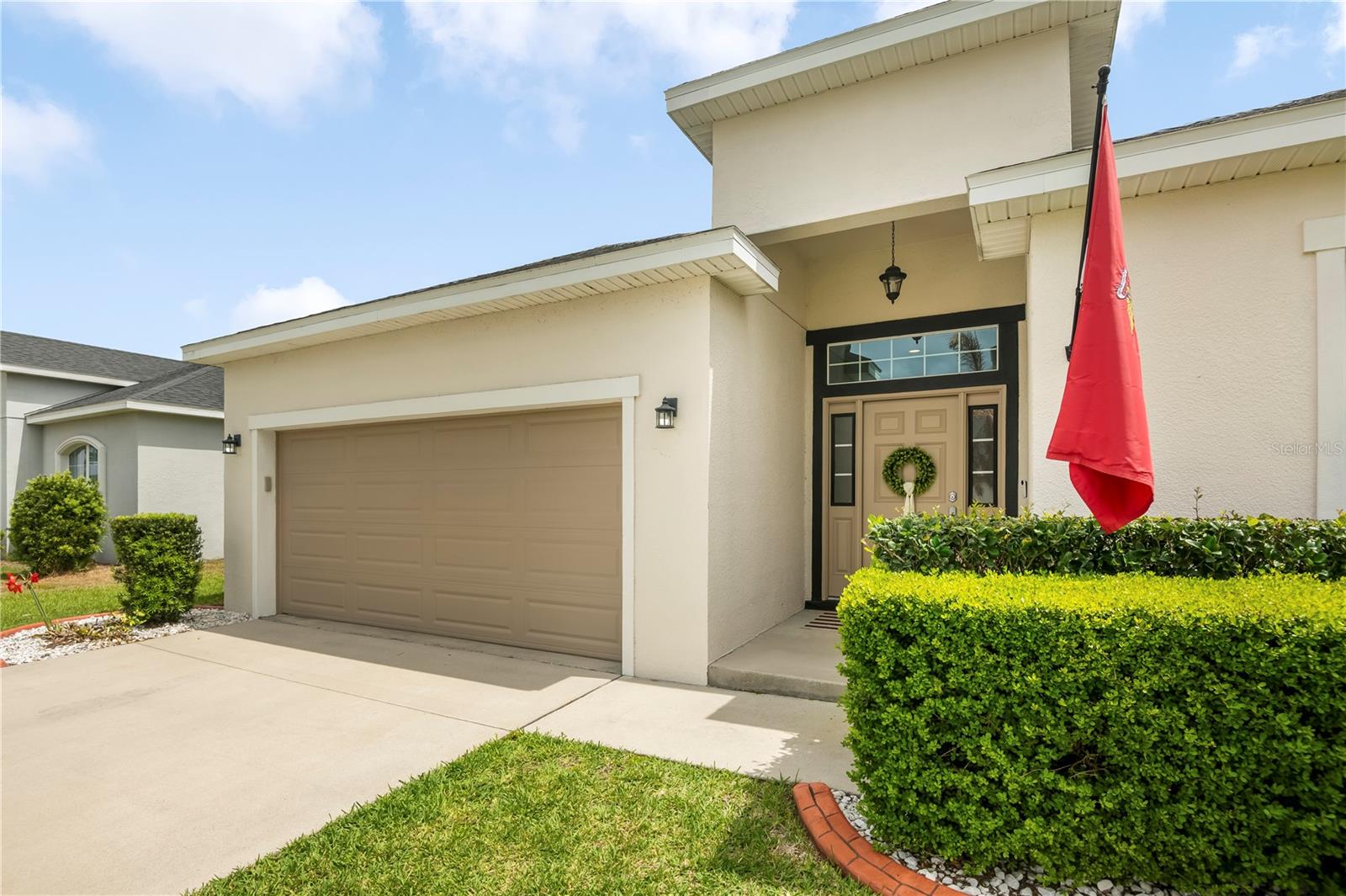 Image 4 of 52 For 123 Eloise Oaks Drive