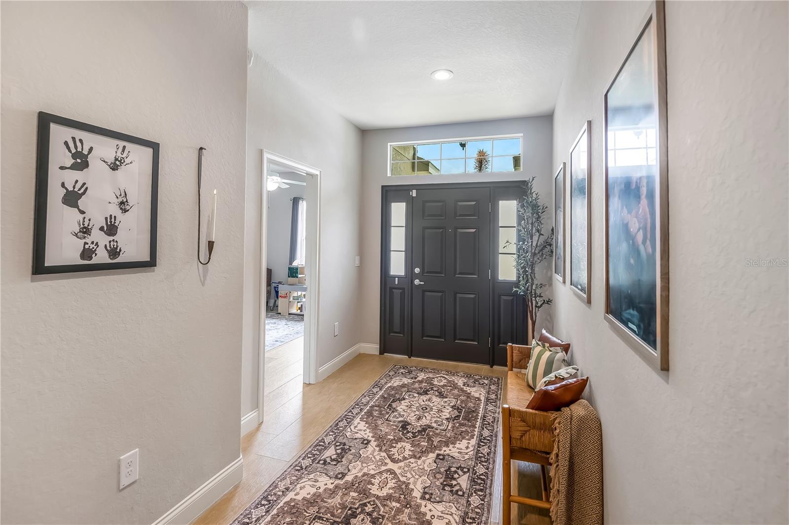 Image 6 of 52 For 123 Eloise Oaks Drive