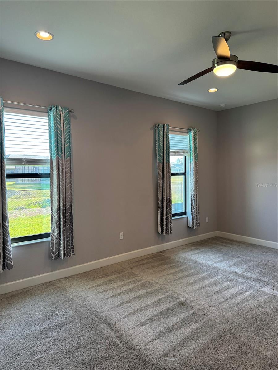 Image 30 of 76 For 1365 Evergreen Park Cir