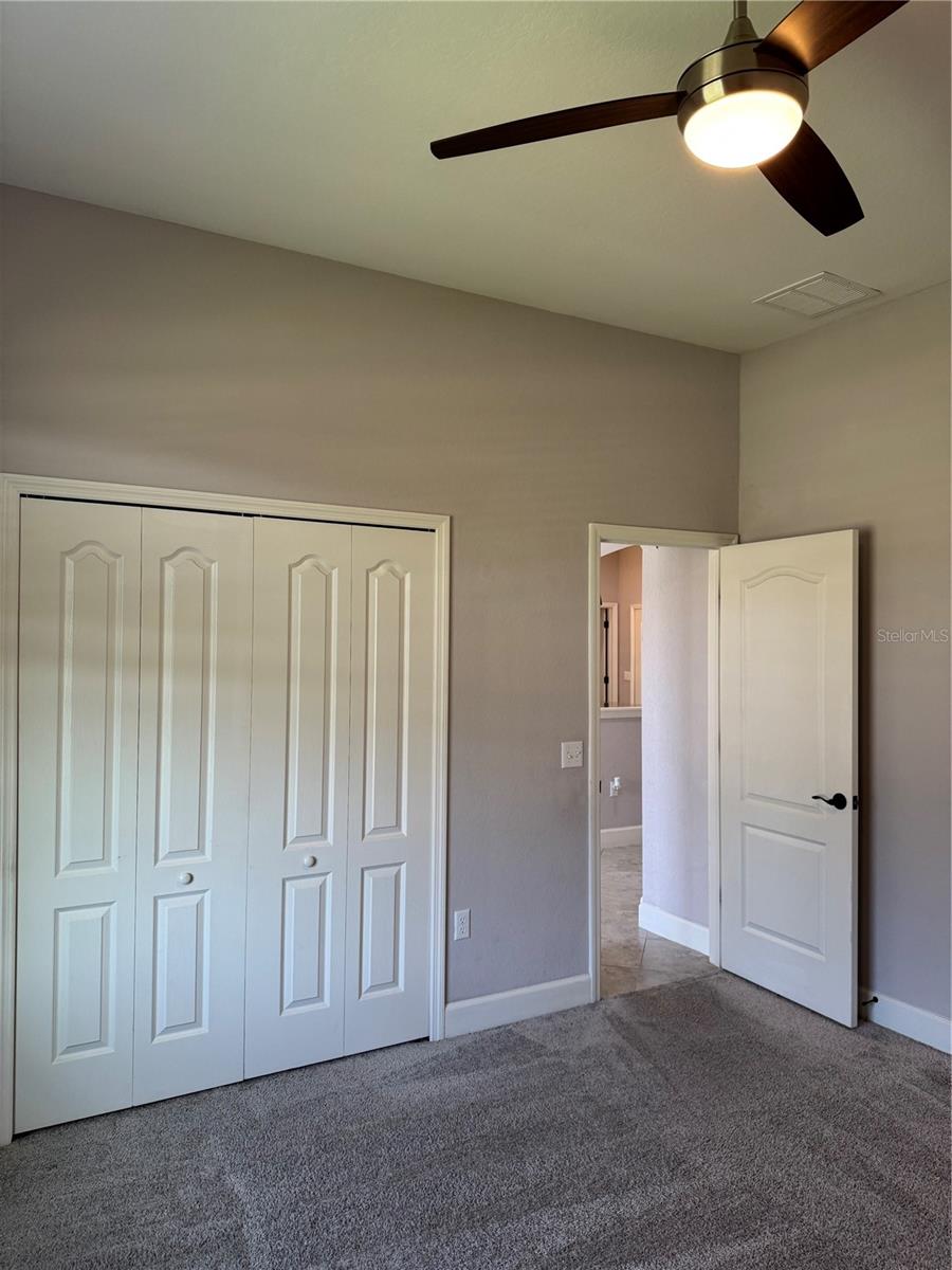 Image 43 of 76 For 1365 Evergreen Park Cir