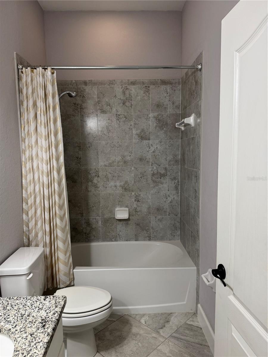 Image 44 of 76 For 1365 Evergreen Park Cir