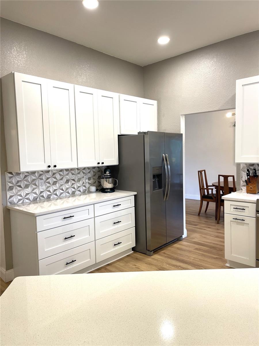 Image 29 of 61 For 5941 Velvet Loop