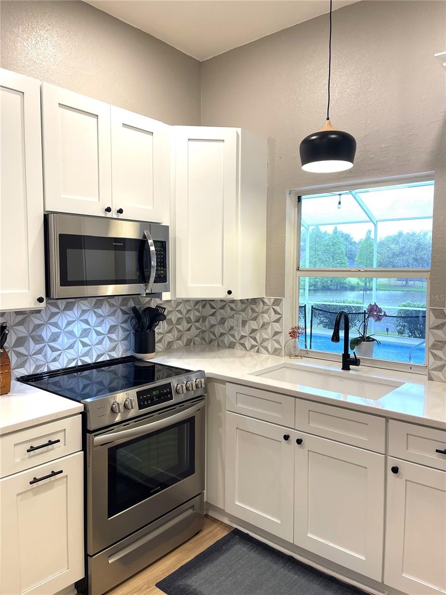 Image 32 of 61 For 5941 Velvet Loop