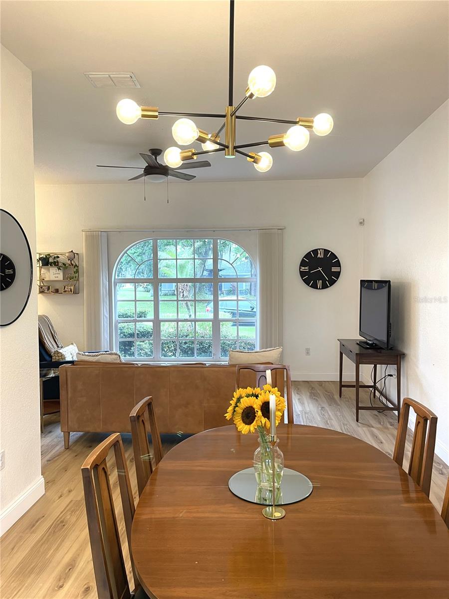 Image 40 of 61 For 5941 Velvet Loop