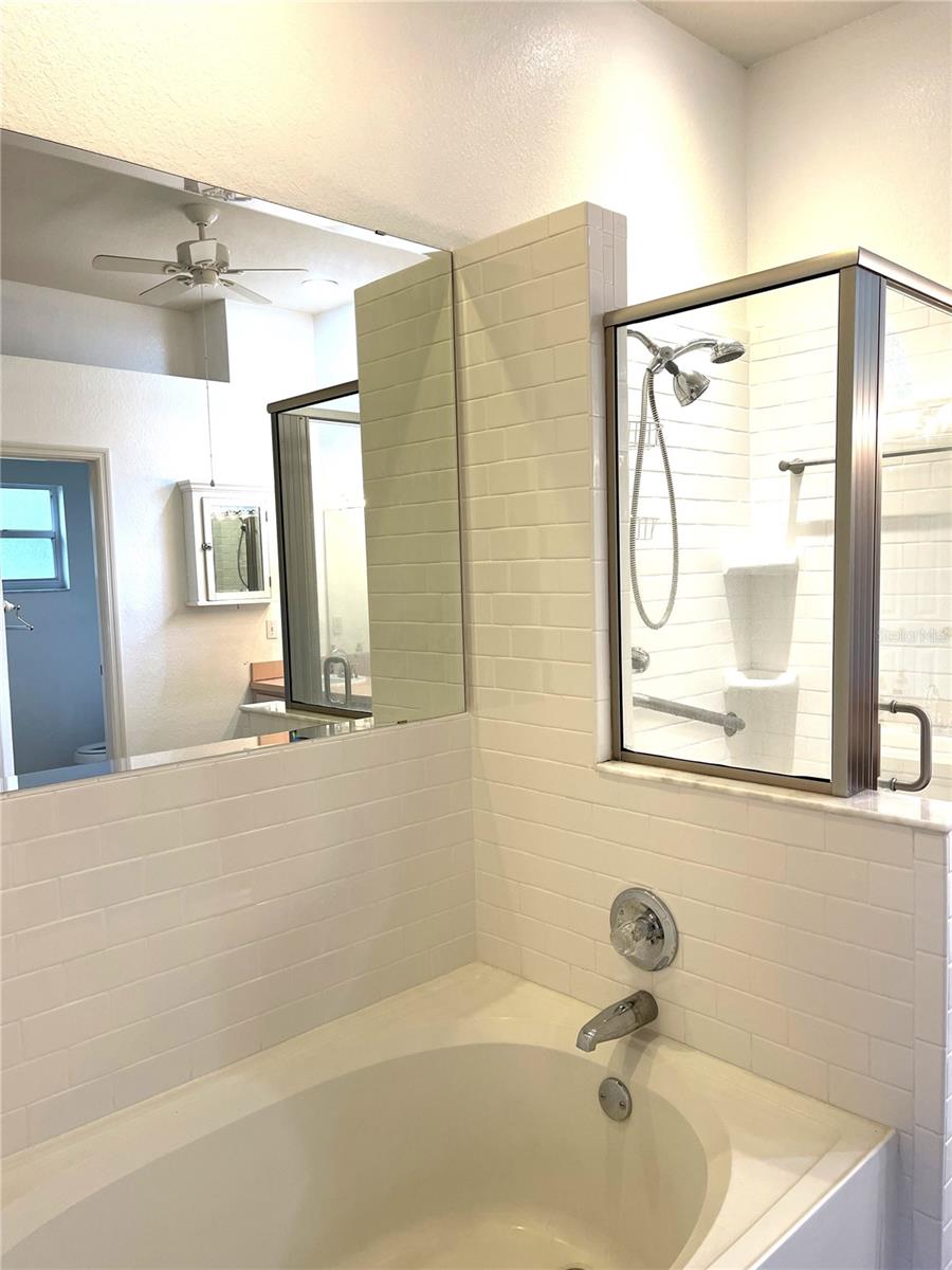 Image 41 of 61 For 5941 Velvet Loop