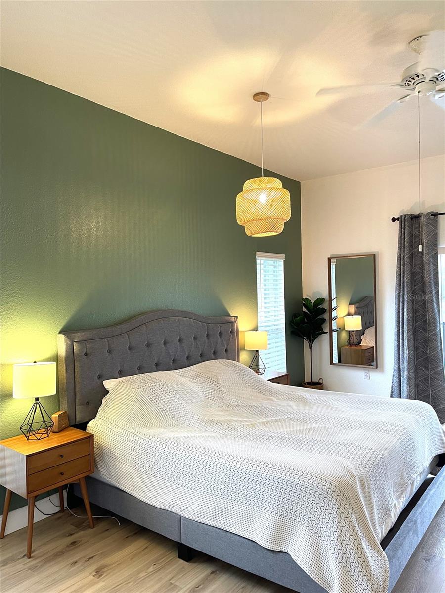 Image 46 of 61 For 5941 Velvet Loop