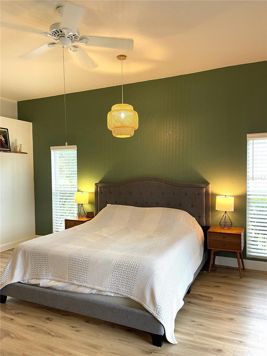 Image 49 of 61 For 5941 Velvet Loop