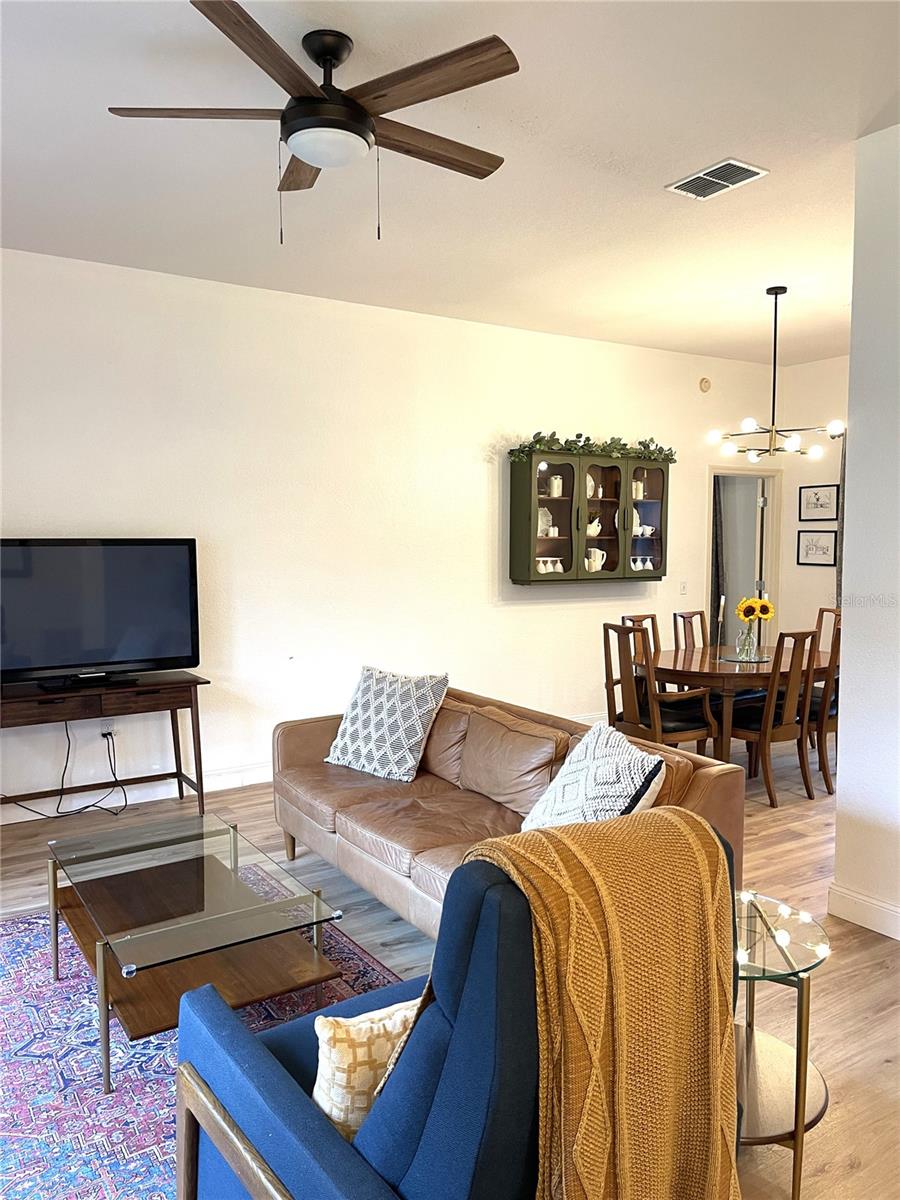 Image 5 of 61 For 5941 Velvet Loop