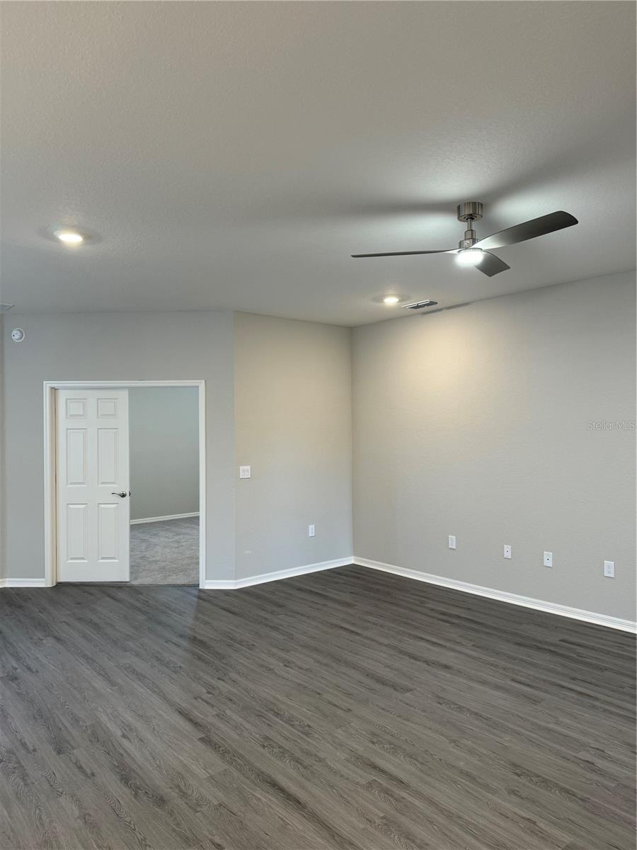 Image 22 of 62 For 1008 Aruba Avenue