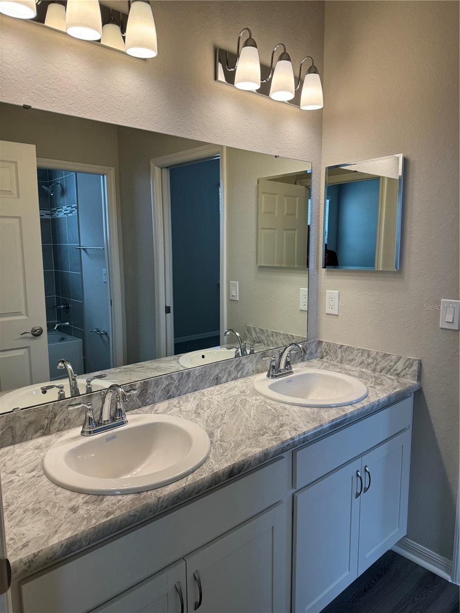 Image 35 of 62 For 1008 Aruba Avenue