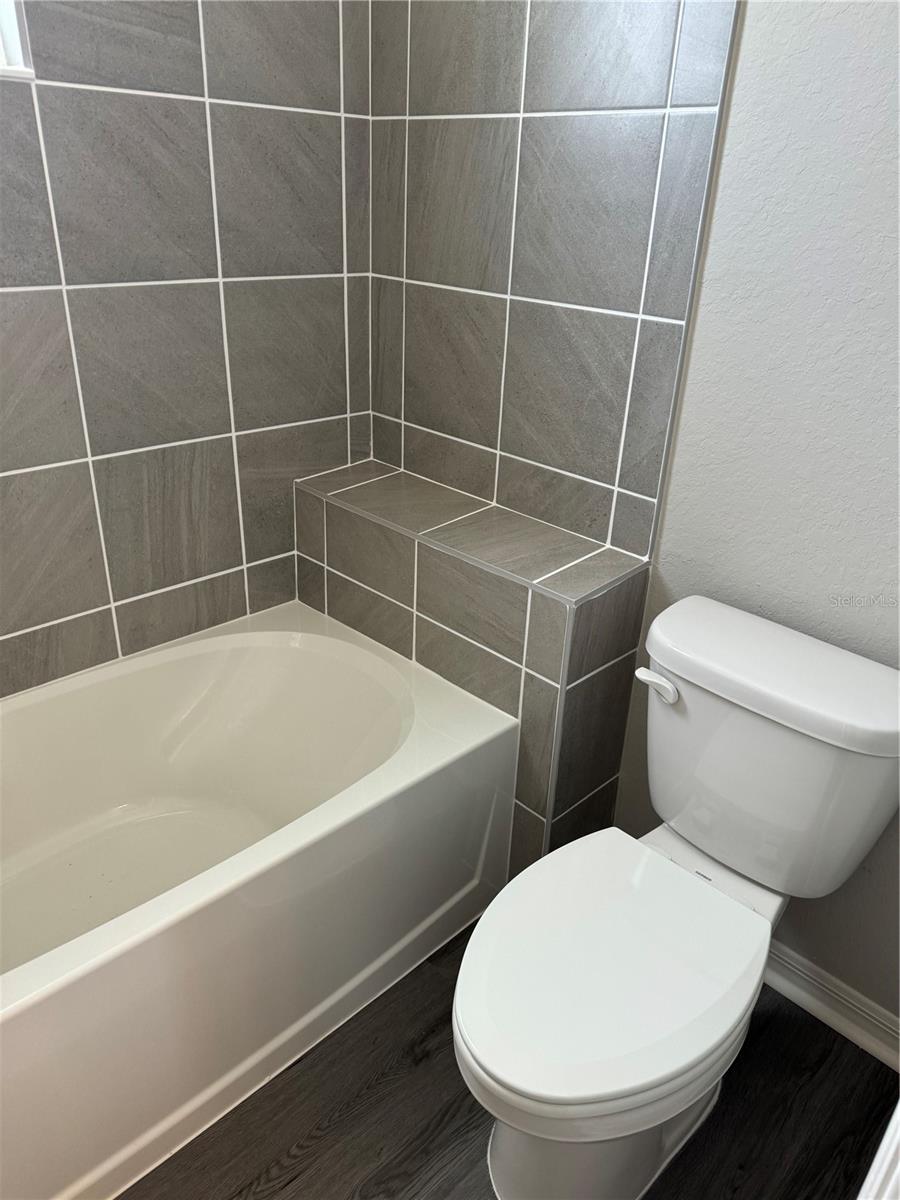 Image 38 of 62 For 1008 Aruba Avenue