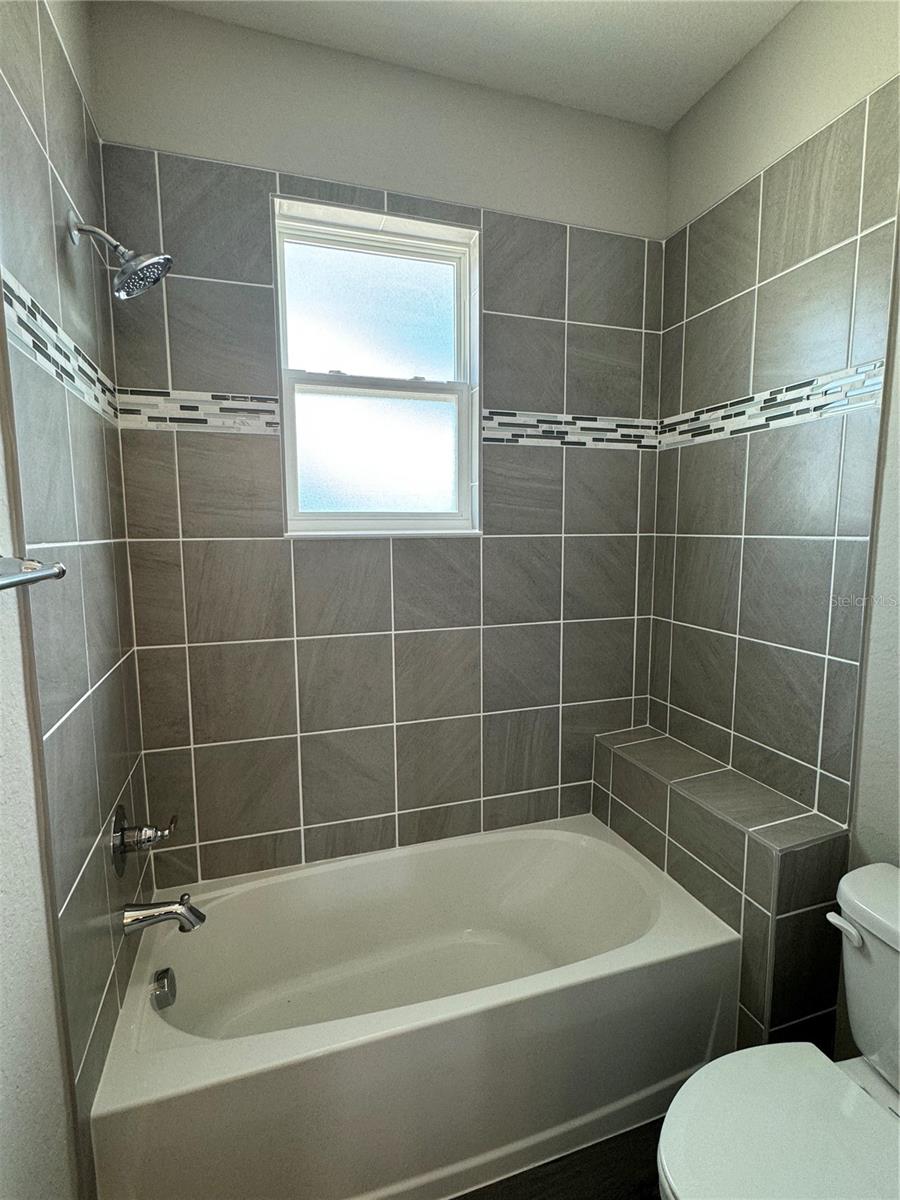 Image 39 of 62 For 1008 Aruba Avenue