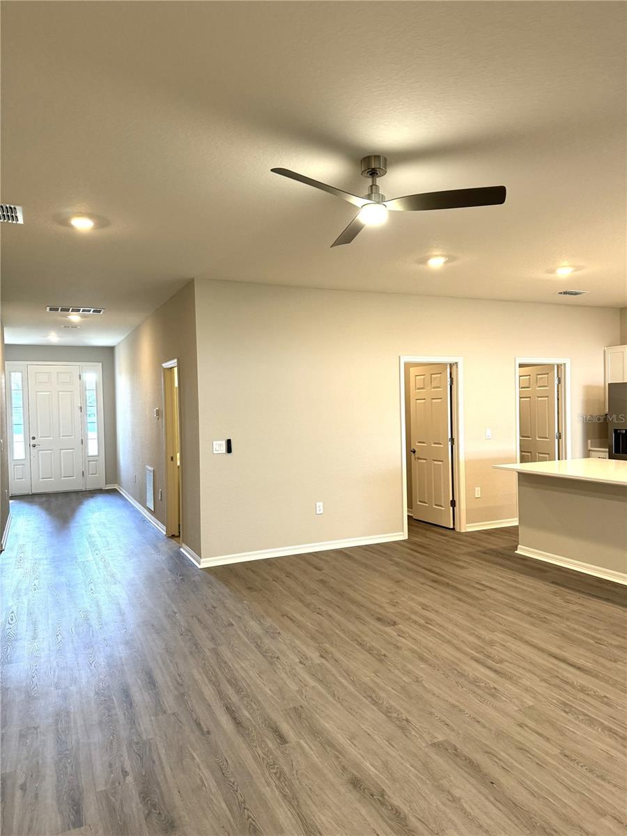 Image 9 of 62 For 1008 Aruba Avenue