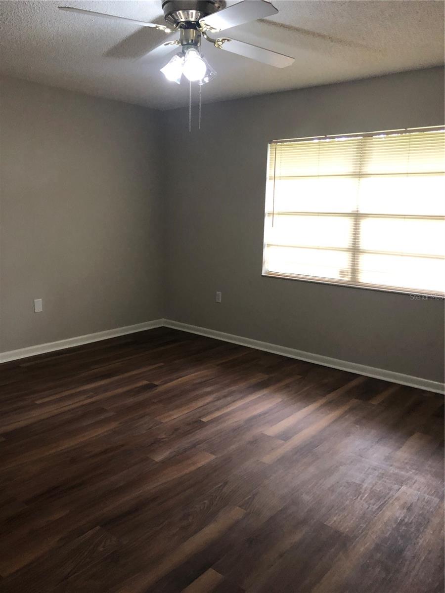 Image 10 of 15 For 1113 Hallamwood Trail S