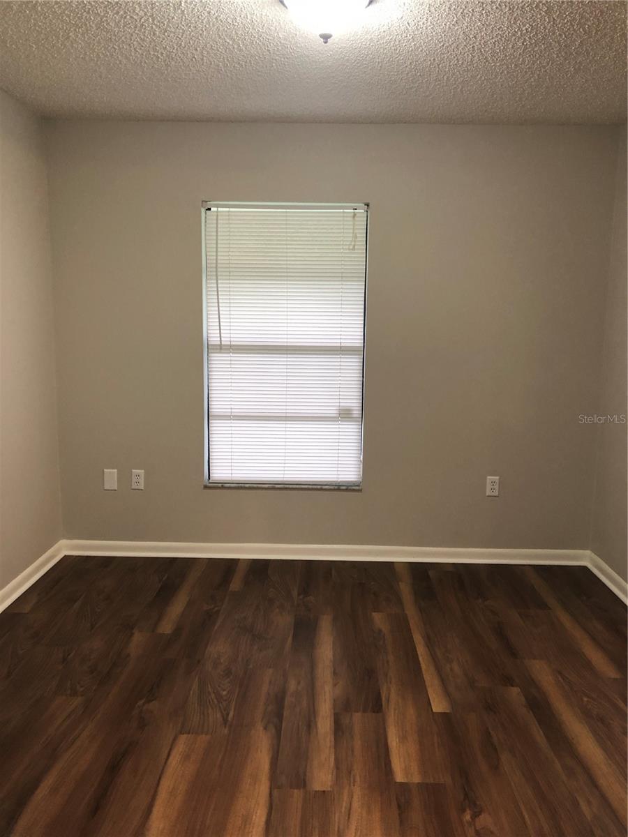 Image 5 of 15 For 1113 Hallamwood Trail S