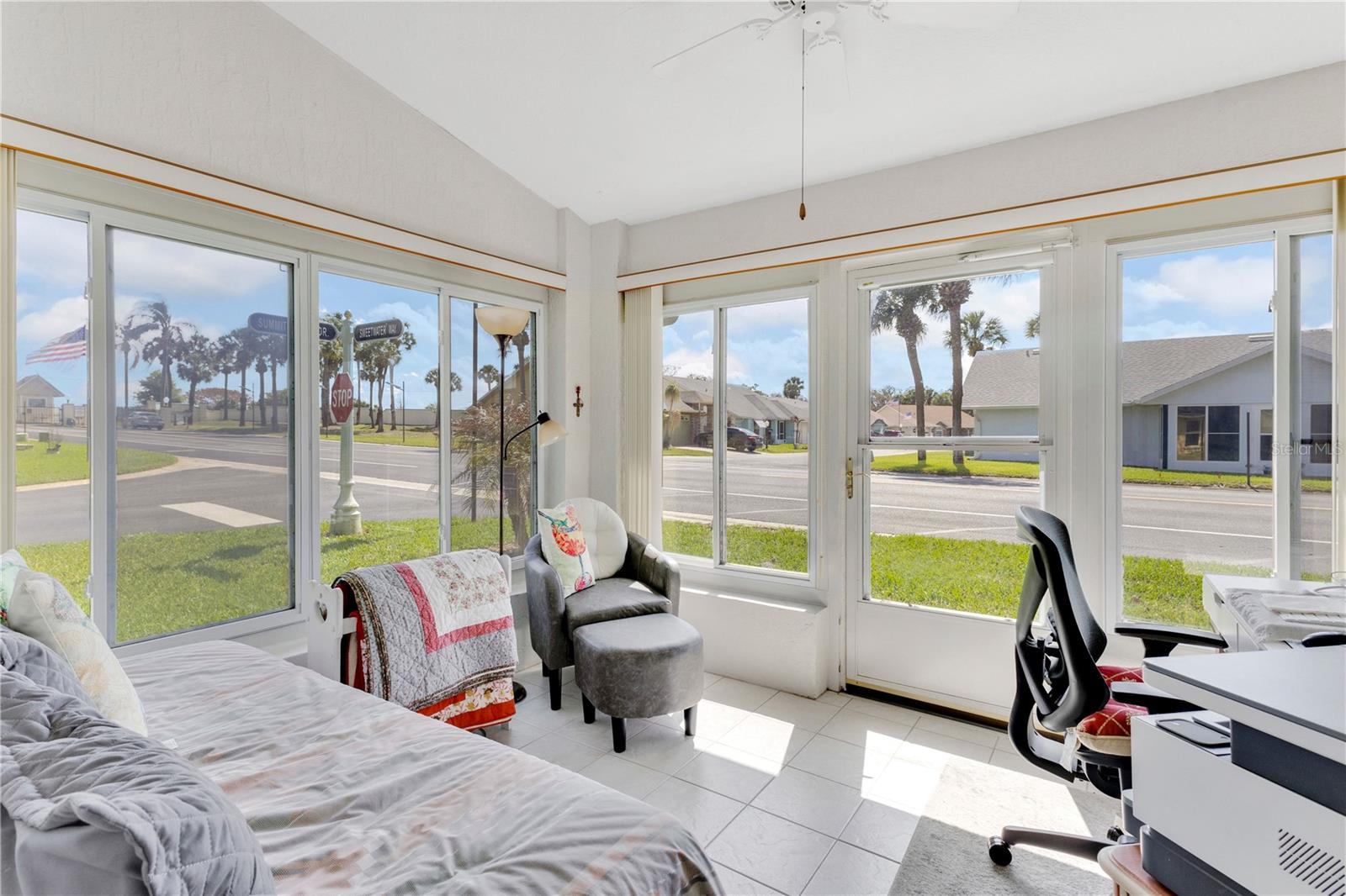 Image 14 of 26 For 558 Pinnacle Drive