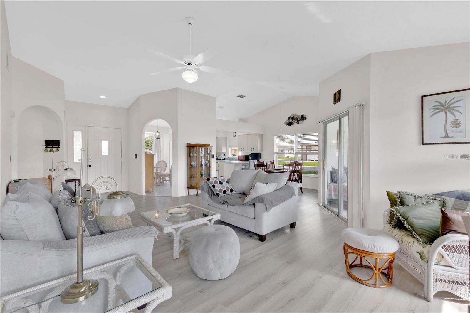 Image 18 of 26 For 558 Pinnacle Drive