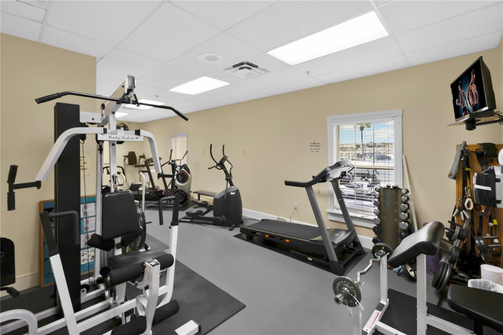 Image 22 of 26 For 558 Pinnacle Drive