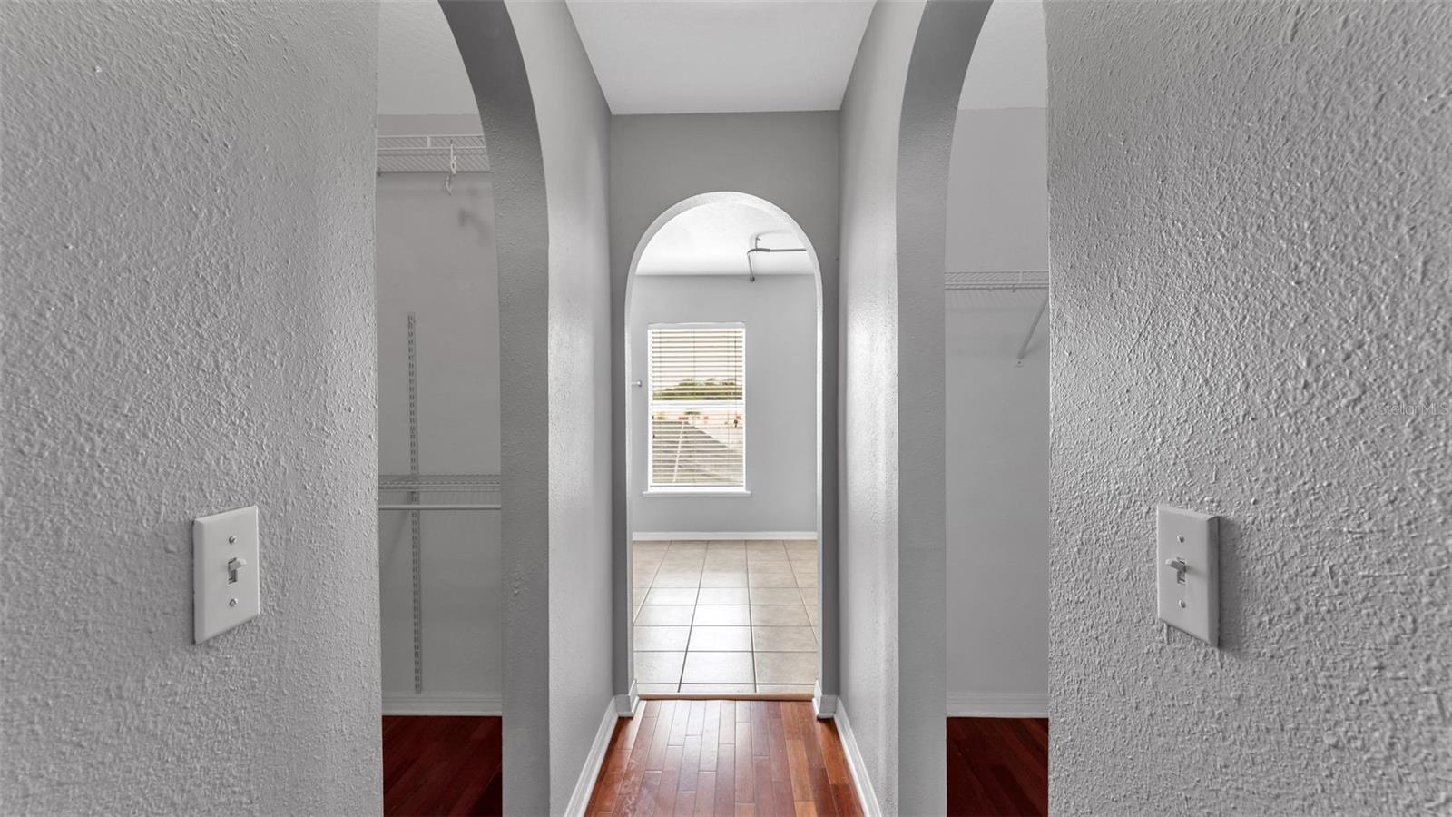 Image 36 of 76 For 5187 Spanish Oaks Dr