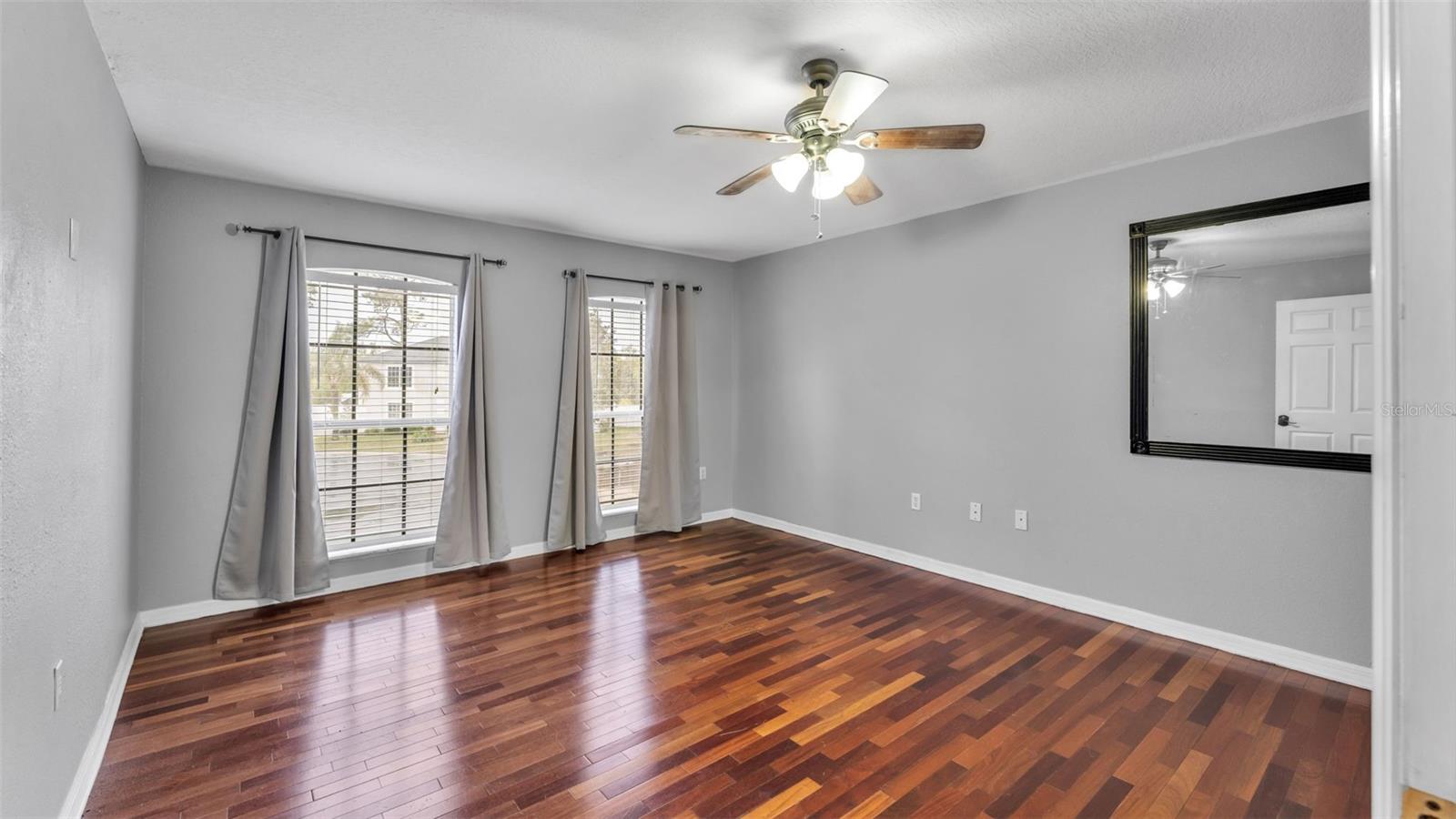 Image 41 of 76 For 5187 Spanish Oaks Dr