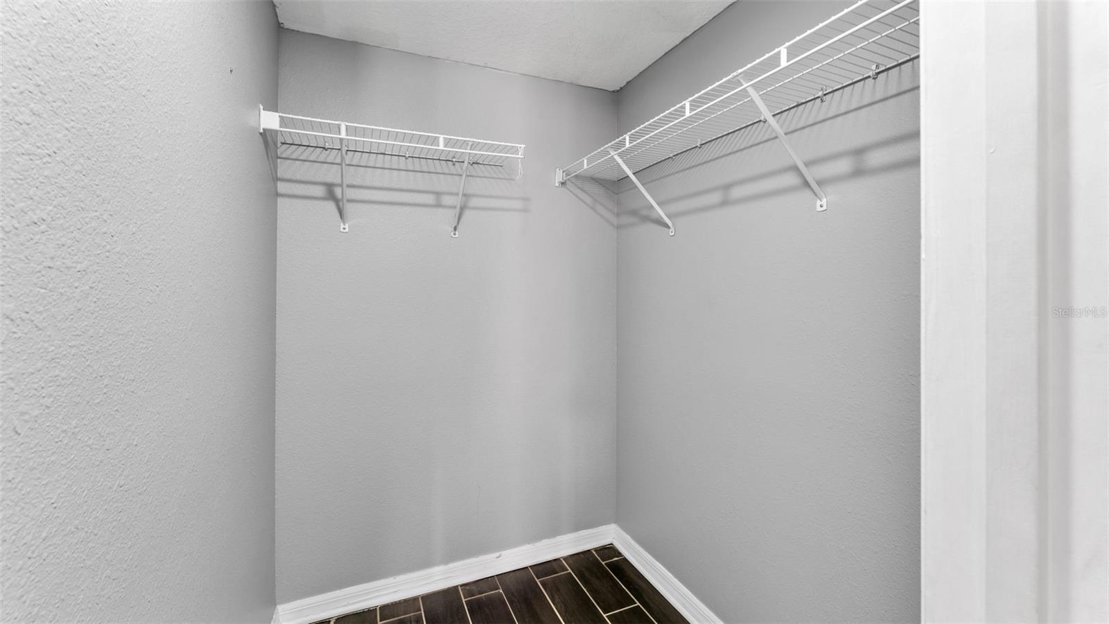 Image 46 of 76 For 5187 Spanish Oaks Dr