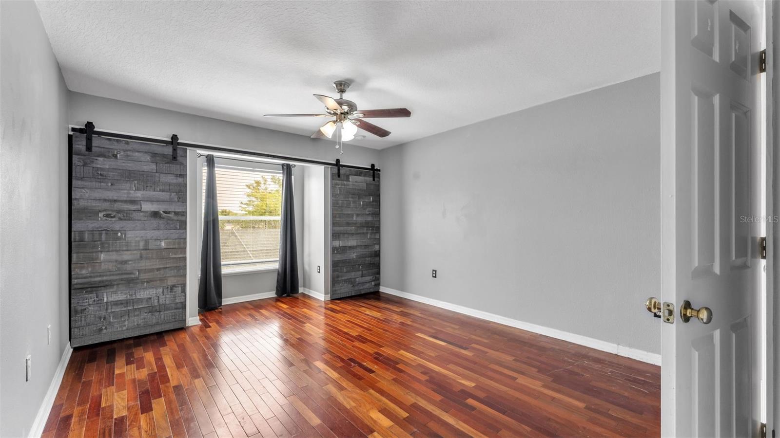 Image 52 of 76 For 5187 Spanish Oaks Dr