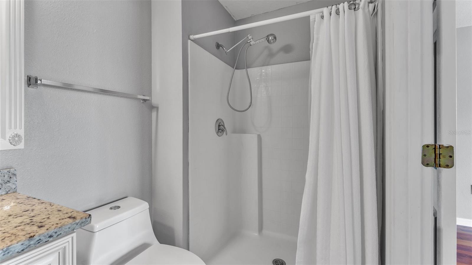 Image 55 of 76 For 5187 Spanish Oaks Dr