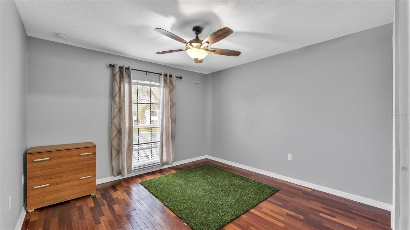 Image 56 of 76 For 5187 Spanish Oaks Dr