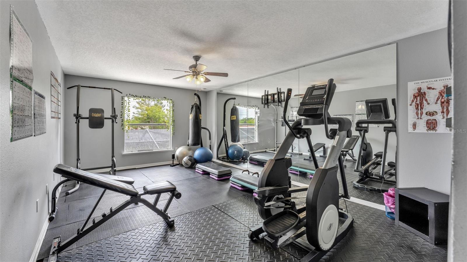 Image 59 of 76 For 5187 Spanish Oaks Dr