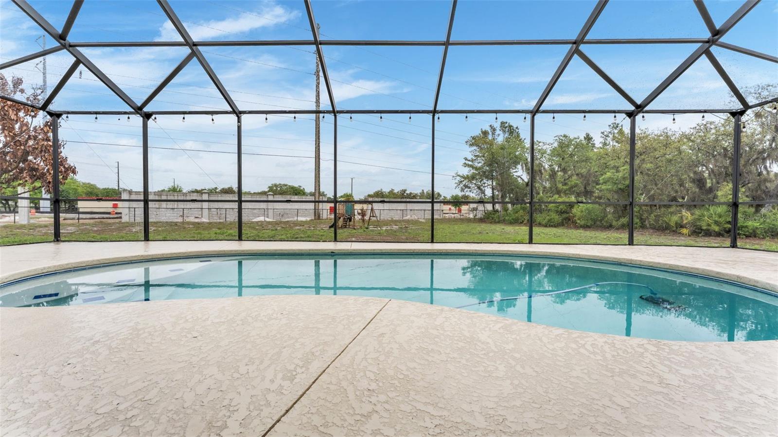 Image 65 of 76 For 5187 Spanish Oaks Dr