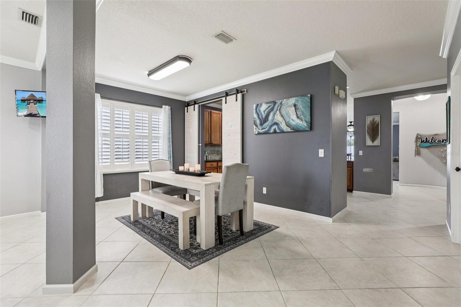 Image 10 of 44 For 1158 Bolle Circle