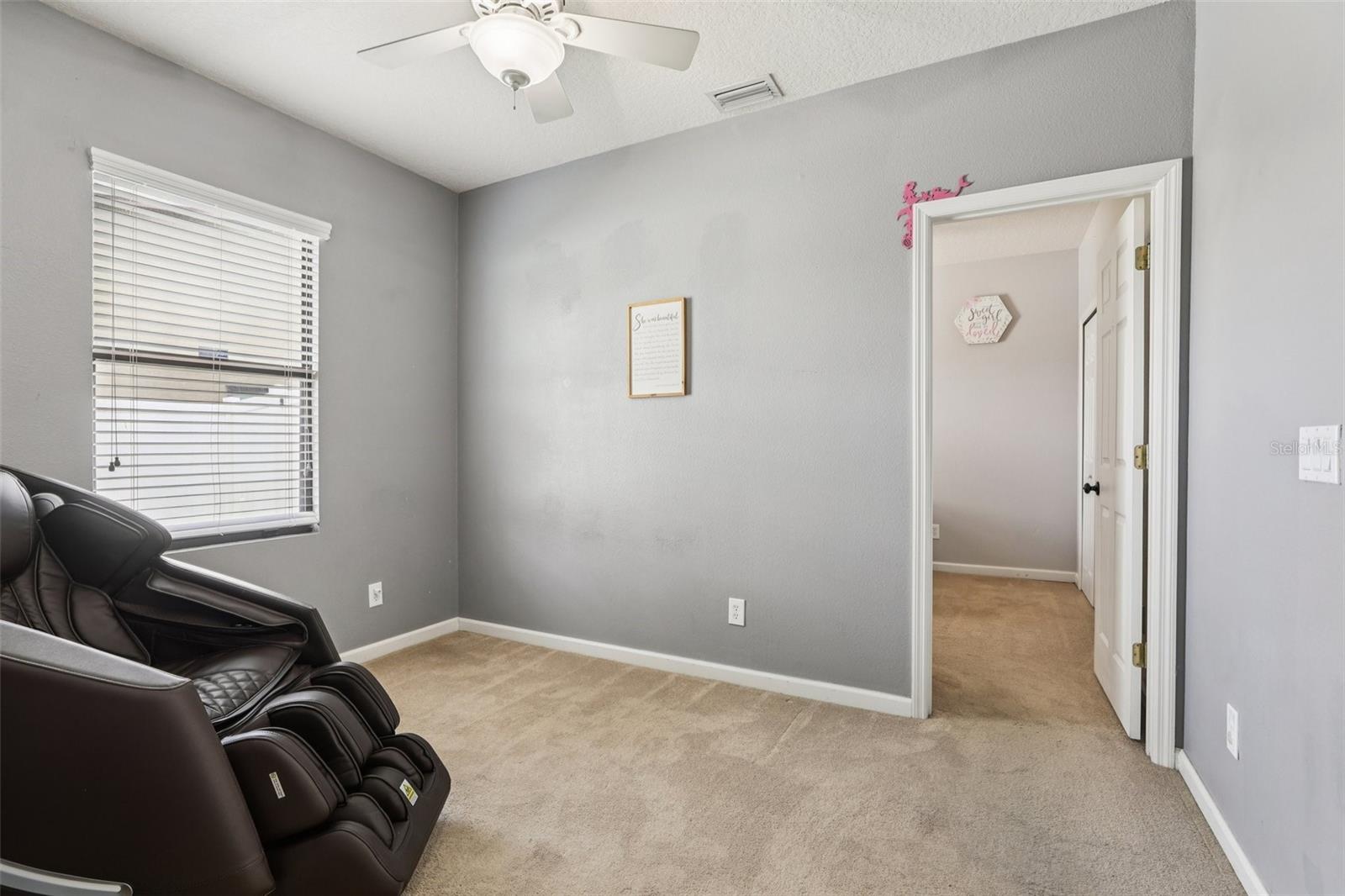 Image 25 of 44 For 1158 Bolle Circle