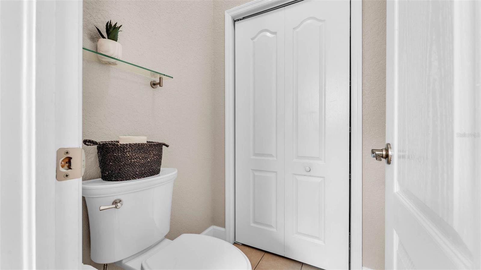 Image 24 of 62 For 3911 Smoke Rise Court