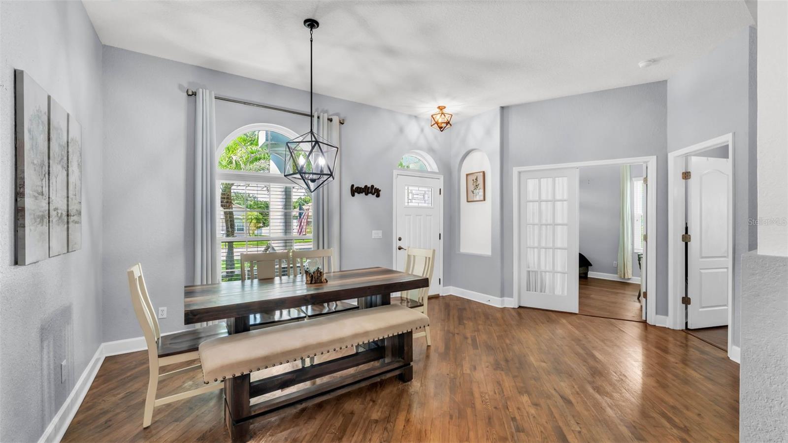 Image 25 of 62 For 3911 Smoke Rise Court