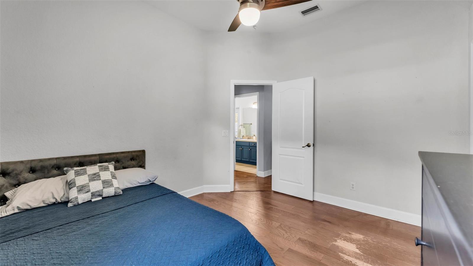 Image 49 of 62 For 3911 Smoke Rise Court