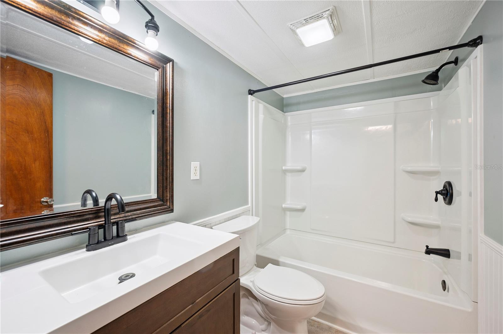 Image 10 of 15 For 13821 Rockridge Road