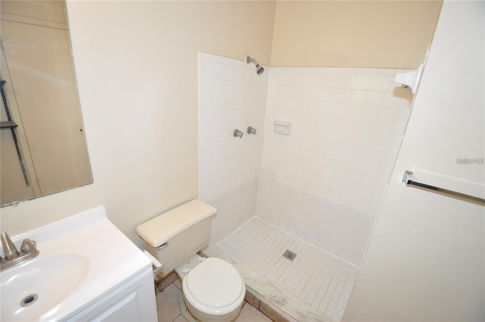 Image 13 of 15 For 4811 Ron Circle