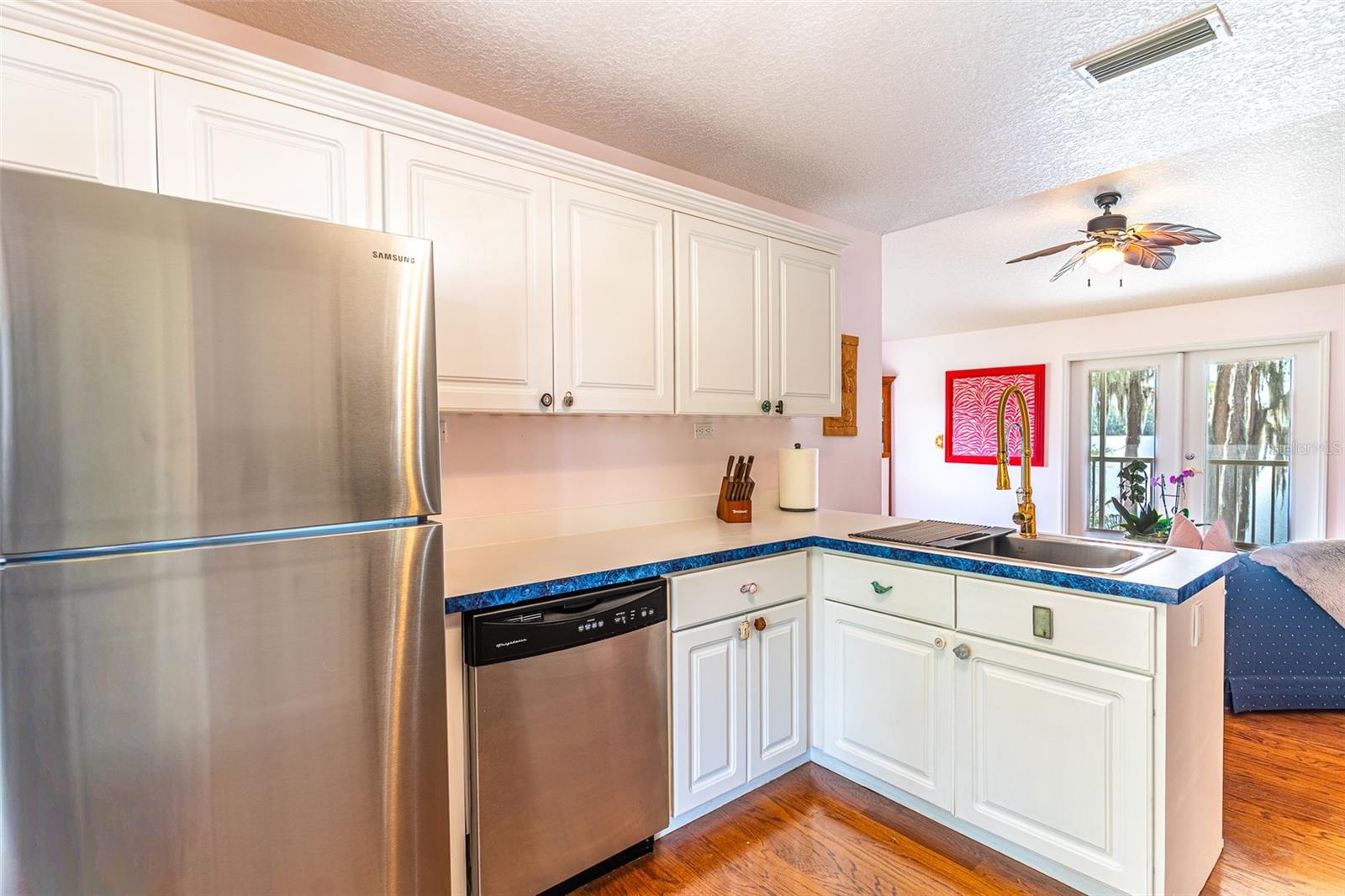 Image 43 of 97 For 6850 Hunt Road