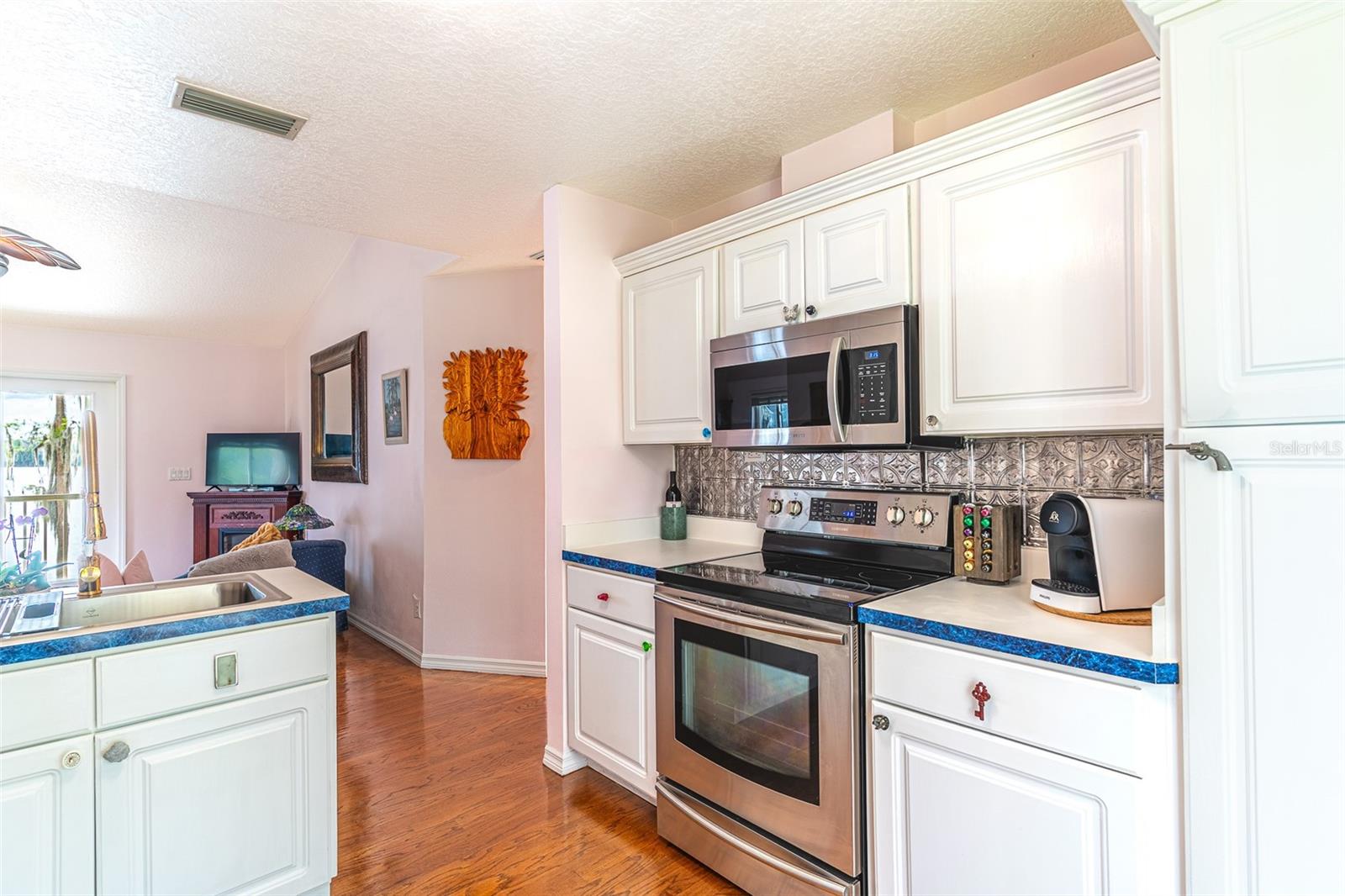 Image 44 of 97 For 6850 Hunt Road